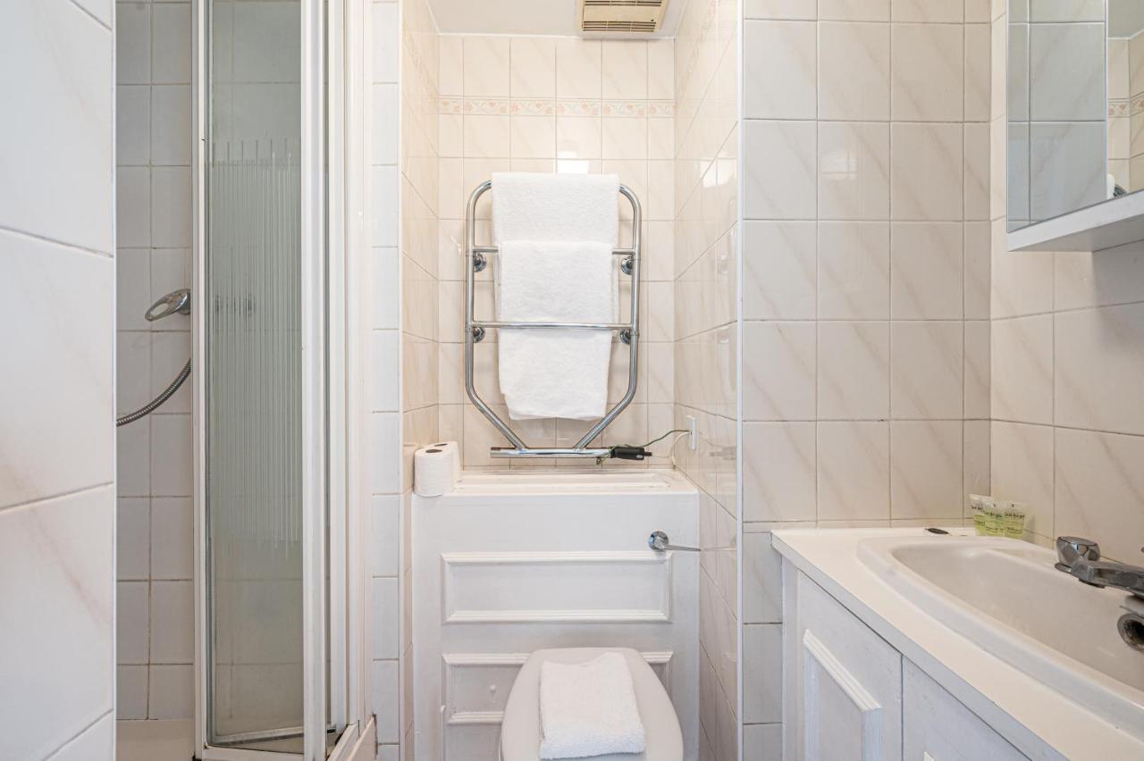 South Kensington Excellent Location Studio At Chelsea Cloister Hotel Лондон Экстерьер фото